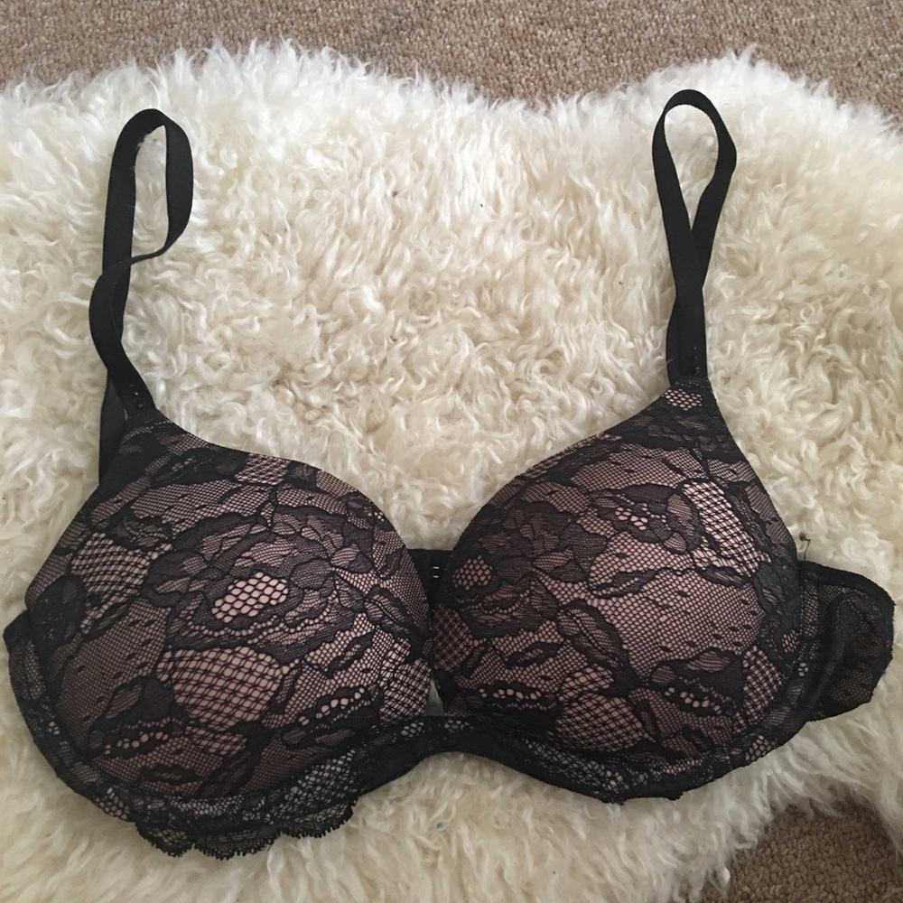 Victoria's Secret Biofits Bra size 36c